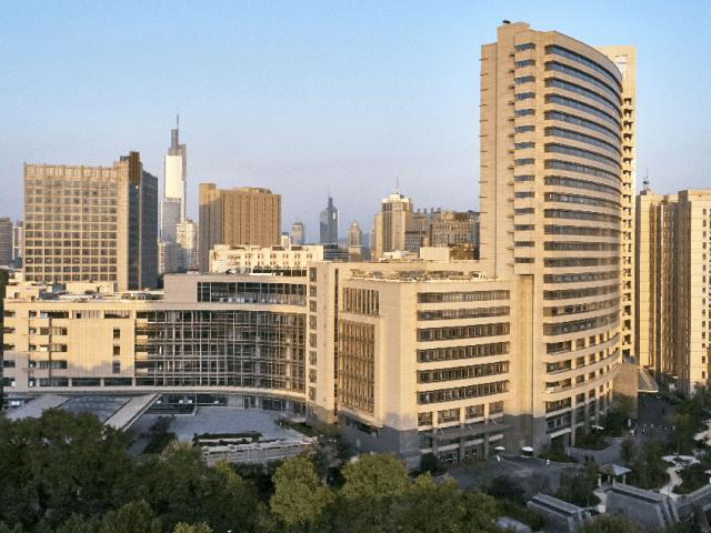 江蘇省人民醫院生殖中心有兩個分部