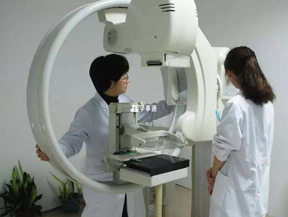 乳腺鉬靶和彩超的優勢各有不同